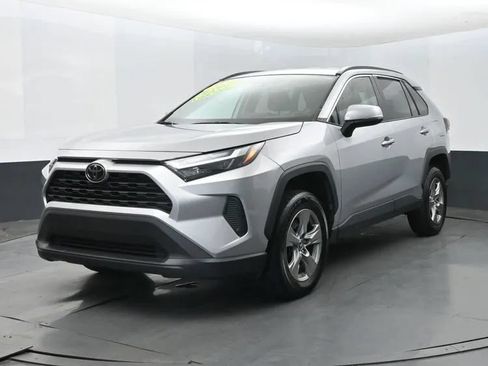 Used 2024 Toyota RAV4 XLE FWD image 1