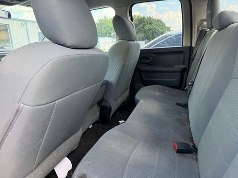 Used 2017 RAM 1500 Express w/ Express Value Package AWD/4WD image 11