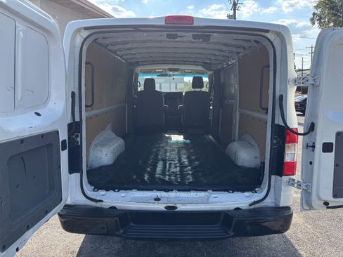 Used 2018 Nissan NV 1500 SV image 7
