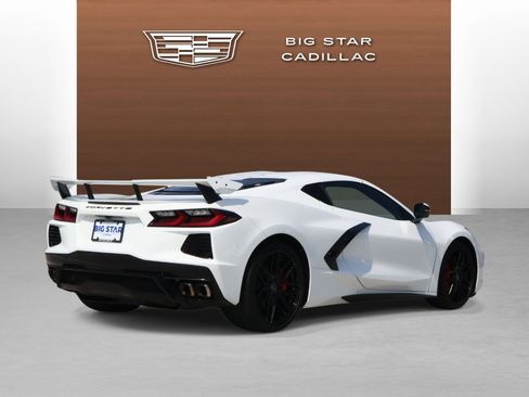 Used 2023 Chevrolet Corvette Stingray Coupe w/ 1LT RWD image 5