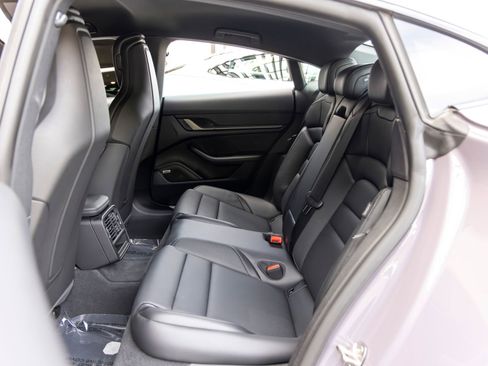 Certified 2025 Porsche Taycan RWD image 46