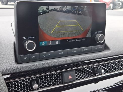 Used 2023 Honda Civic LX image 17
