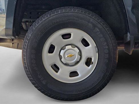 Used 2017 Chevrolet Colorado W/T RWD image 18
