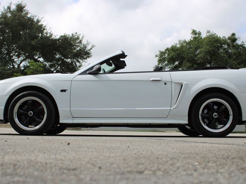 Used 2000 Ford Mustang GT RWD image 8