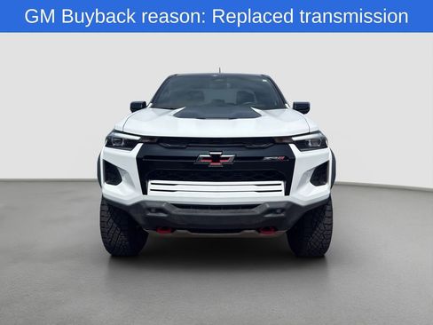Used 2024 Chevrolet Colorado ZR2 w/ Safety Package AWD/4WD image 2