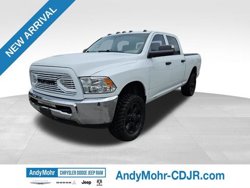 Used 2012 RAM 2500 ST w/ Chrome Appearance Group AWD/4WD image 3