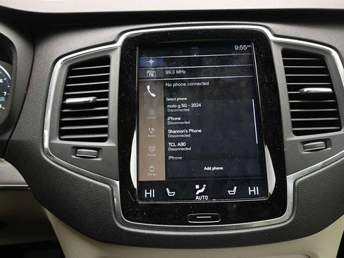 Used 2018 Volvo XC90 T6 Momentum w/ Convenience Package image 30