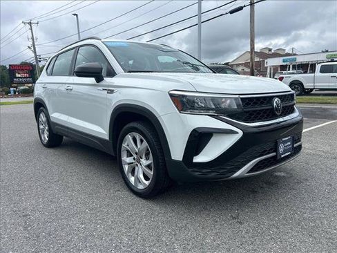 Certified 2023 Volkswagen Taos S AWD/4WD image 3