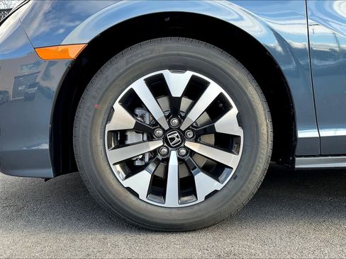 New 2026 Honda Odyssey EX-L image 8