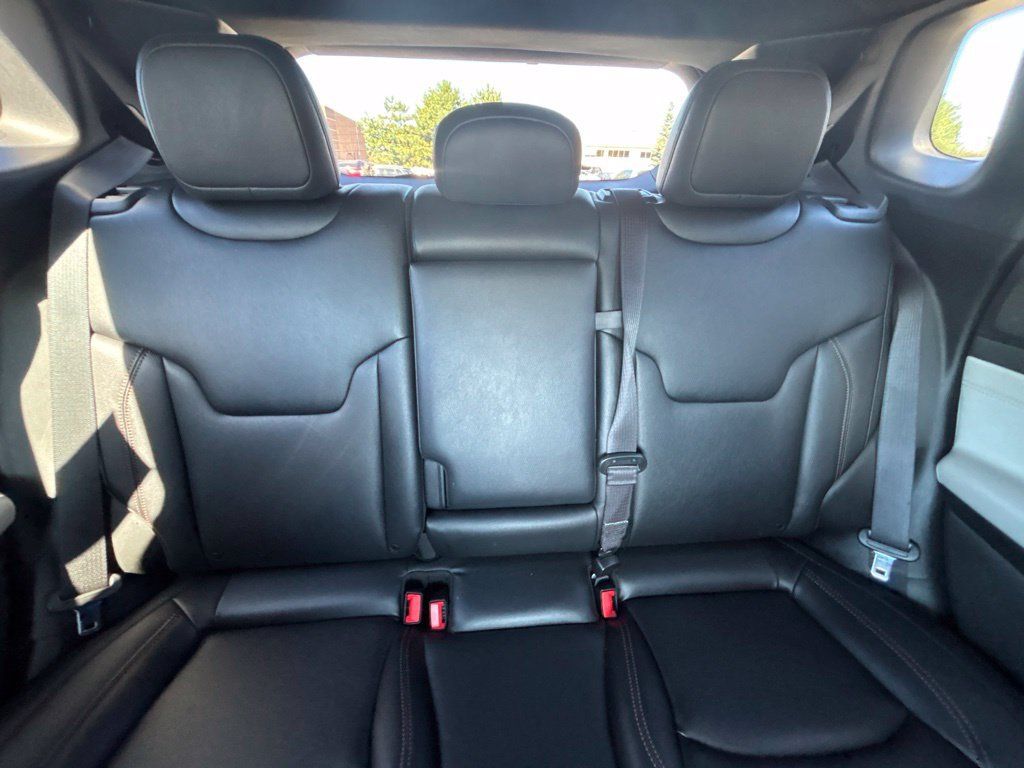 Used 2024 Jeep Compass Limited AWD/4WD image 30