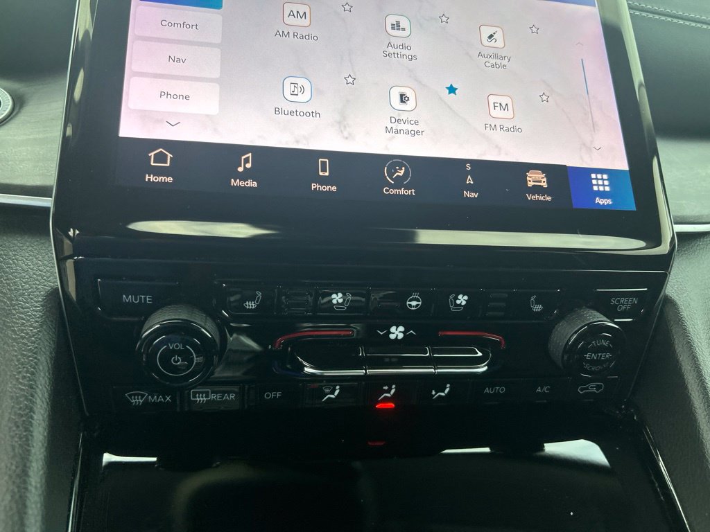 Certified 2023 Jeep Grand Cherokee L Limited w/ Luxury Tech Group II AWD/4WD image 41