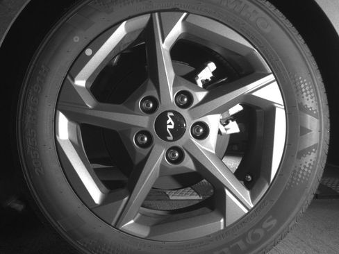 Used 2025 Kia K4 LXS image 14