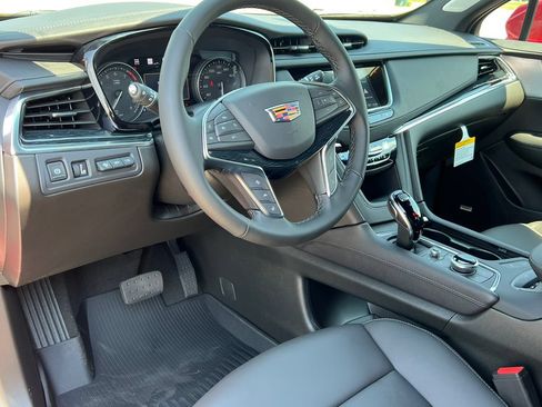 New 2026 Cadillac XT5 Premium Luxury w/ Driver Assist Package AWD/4WD image 16