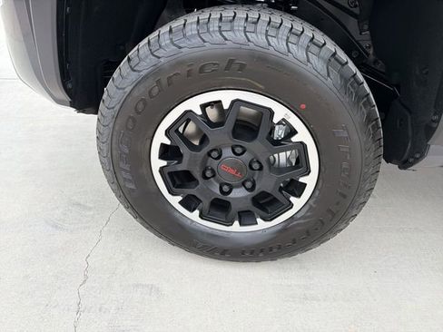 New 2026 Toyota Tacoma TRD Off-Road AWD/4WD image 30
