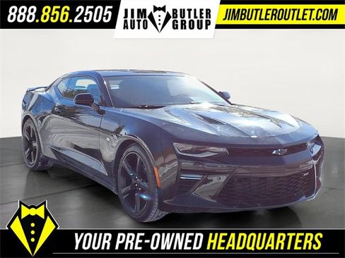 Used 2017 Chevrolet Camaro SS image 5