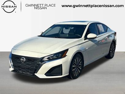 Used 2023 Nissan Altima 2.5 SV w/ SV Premium Package