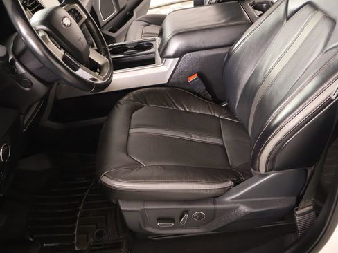 Used 2020 Ford F250 Platinum AWD/4WD image 12