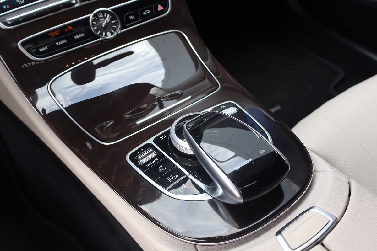 Used 2019 Mercedes-Benz E 450 4MATIC Sedan w/ Premium Package image 17