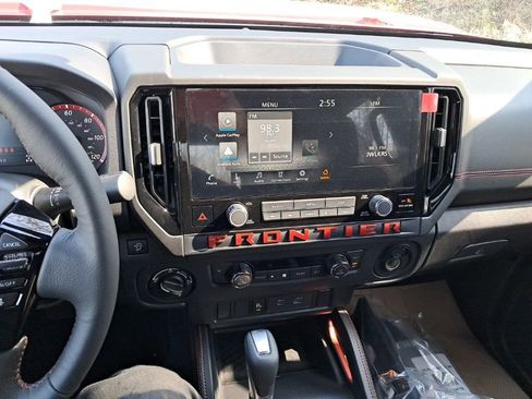 New 2025 Nissan Frontier PRO-4X w/ Interior Protection Package image 18