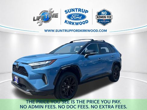 Used 2025 Toyota RAV4 XSE w/ Advanced Technology Package AWD/4WD image 1