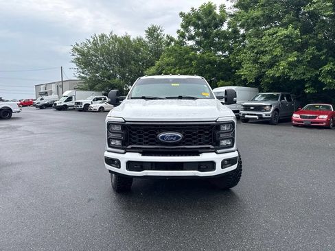 Used 2024 Ford F250 Lariat w/ Lariat Ultimate Package AWD/4WD image 2