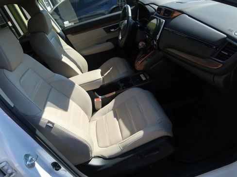 Used 2022 Honda CR-V Touring image 26
