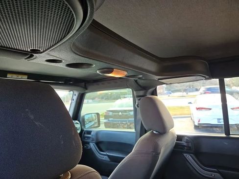 Used 2015 Jeep Wrangler Unlimited Sport w/ Quick Order Package 24S image 18