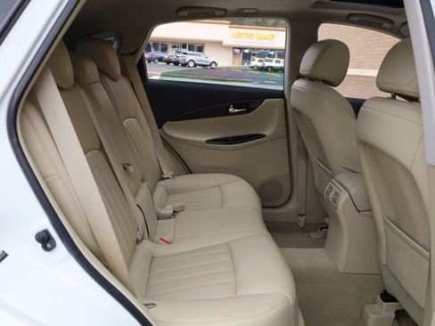 Used 2017 INFINITI QX50 AWD w/ Premium Plus Package image 21