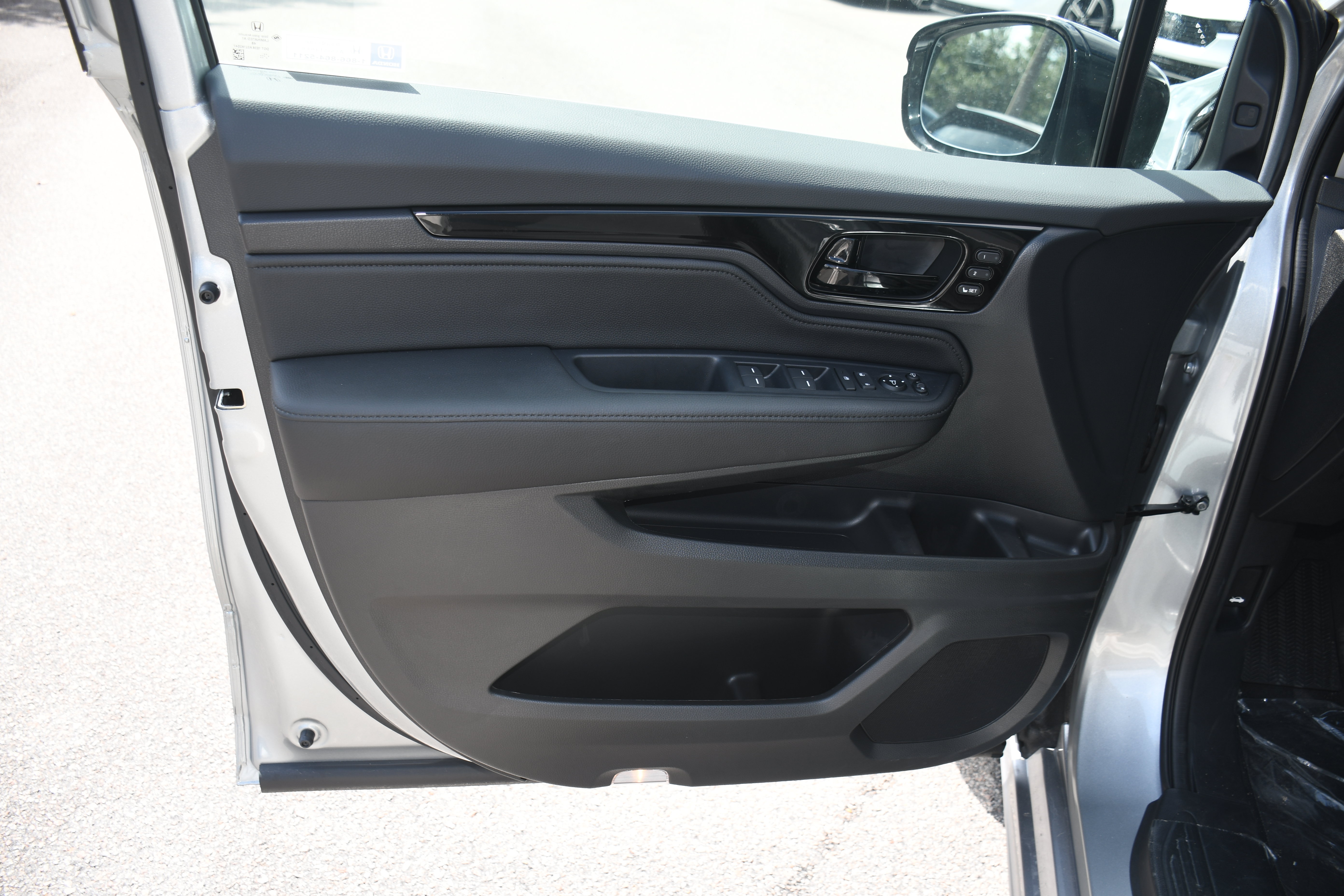 New 2026 Honda Odyssey Elite image 5