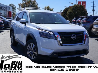 New 2025 Nissan Pathfinder SL