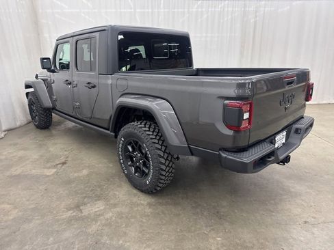 Used 2025 Jeep Gladiator Willys image 21