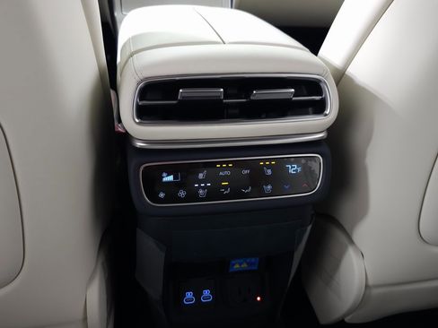 New 2026 Genesis GV80 3.5T Prestige image 32