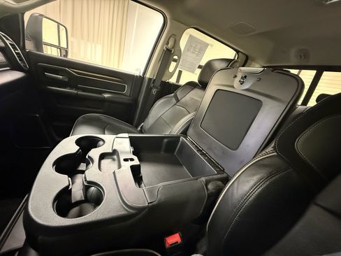Used 2024 RAM 2500 Laramie image 39