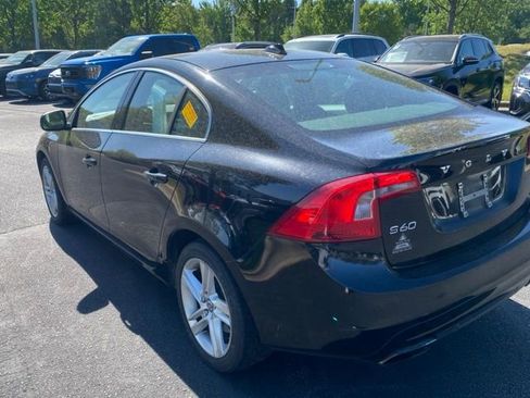 Used 2015 Volvo S60 T5 Premier w/ Convenience Package image 10