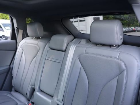 Used 2020 Lincoln Nautilus Reserve AWD/4WD image 15