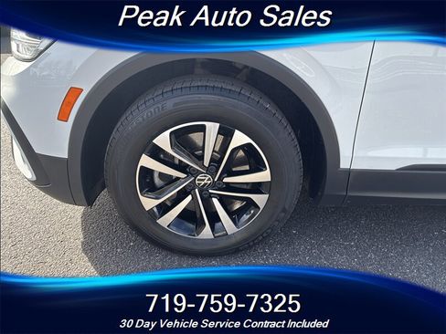 Used 2023 Volkswagen Tiguan S image 9