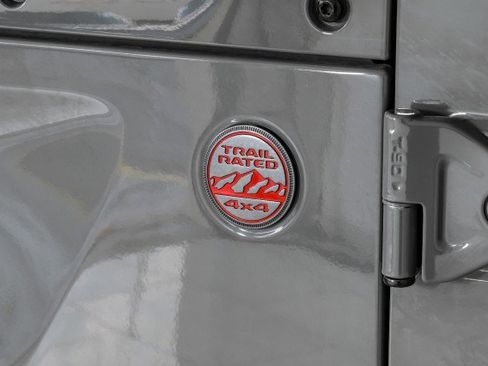 Used 2018 Jeep Wrangler Rubicon AWD/4WD image 44