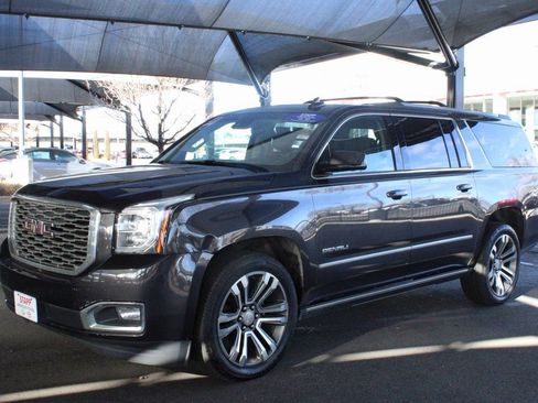 Used 2018 GMC Yukon XL Denali w/ Denali Ultimate Package image 10