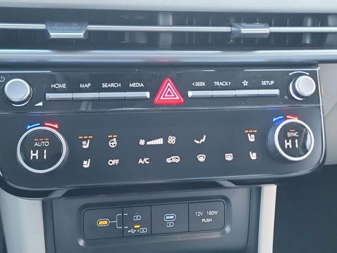 New 2026 Hyundai Tucson Limited image 19