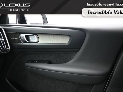 Used 2023 Volvo XC40 B5 Ultimate w/ Protection Package Premier AWD/4WD image 15