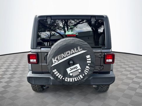 Used 2023 Jeep Wrangler Willys image 7