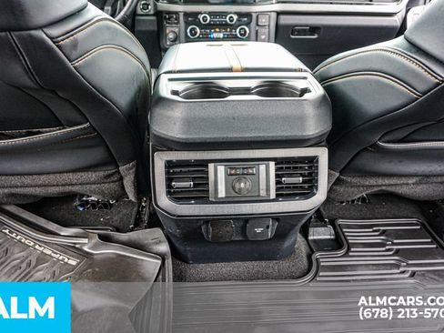 Used 2024 Ford F250 Platinum AWD/4WD image 30