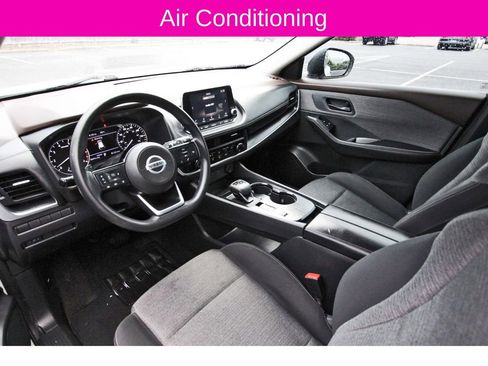 Used 2021 Nissan Rogue S image 8