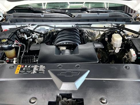 Used 2017 Chevrolet Silverado 1500 W/T w/ WT Convenience Package AWD/4WD image 29