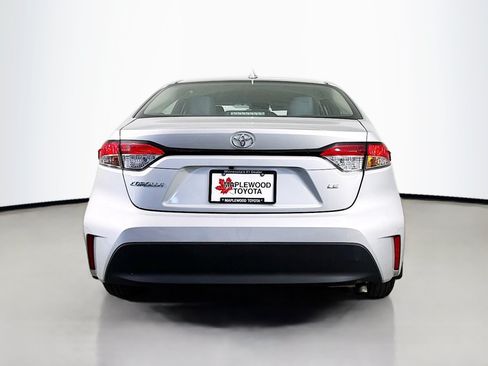 Certified 2025 Toyota Corolla LE FWD image 6