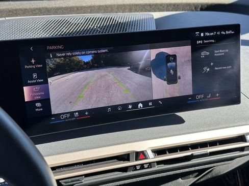 Certified 2025 BMW iX xDrive50 image 31