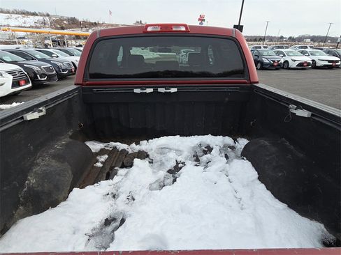 Used 2010 Toyota Tundra Limited image 8