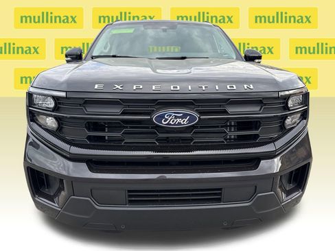 New 2026 Ford Expedition Active RWD image 12