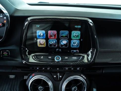 Used 2018 Chevrolet Camaro SS image 25