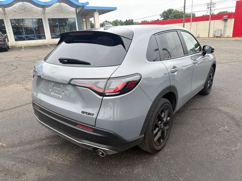 Used 2024 Honda HR-V Sport image 7